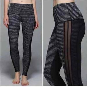 Lululemon wunder under luxetreme stripe play slate - size 10